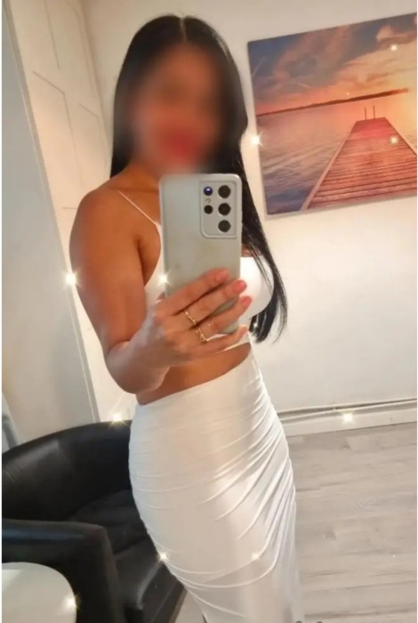 Fotos de Luna, Escort