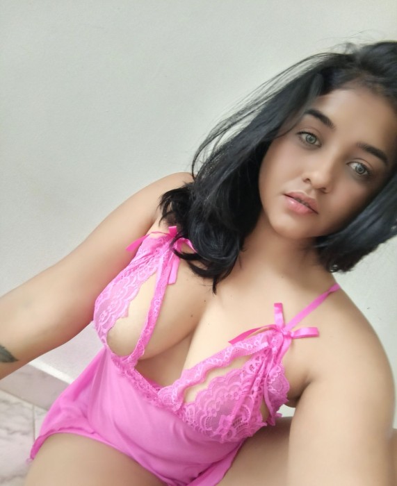 Fotos de ISAURA, Videollamada