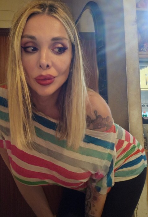 Fotos de Trans asturiana Lorena videollamada Pack de vídeos y sexting 24h , Videollamada