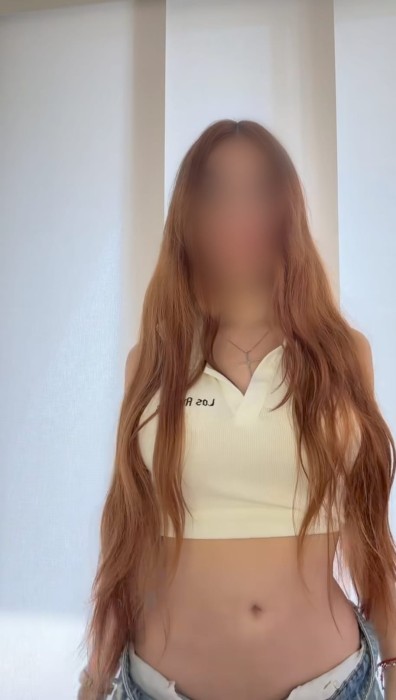 Fotos de rsexo real, húmedo y sucio… ¿te atreves?, Videollamada