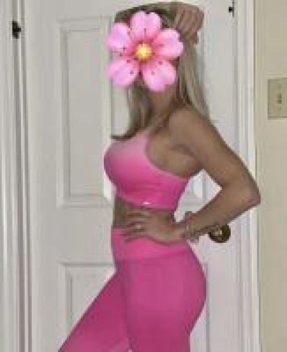 Rubi - escort latina en España