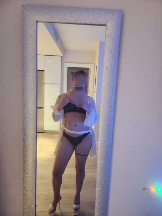 camila joven ardiente , con muchas ganas de disfrutar del sexo, Escorts 24h en Madrid Capital