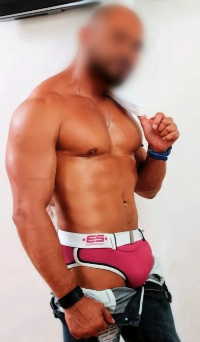 Fotos de Alejandro – masculino, discreto y real, Chicos