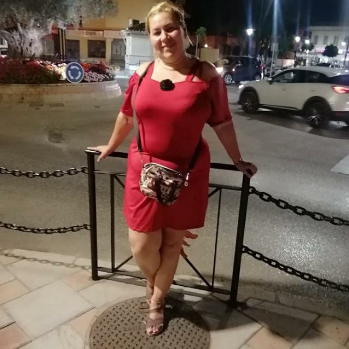 Fotos de Noemi Curby milf, Videollamada