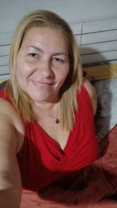 Fotos de Noemi Curby milf, Videollamada