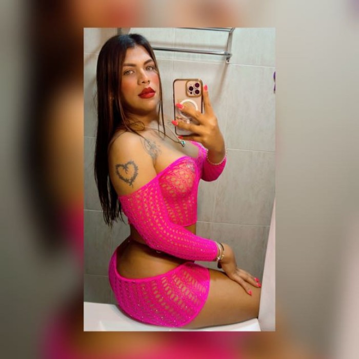 Fotos de Valentina top only fans vídeos llamadas calientes , Videollamada