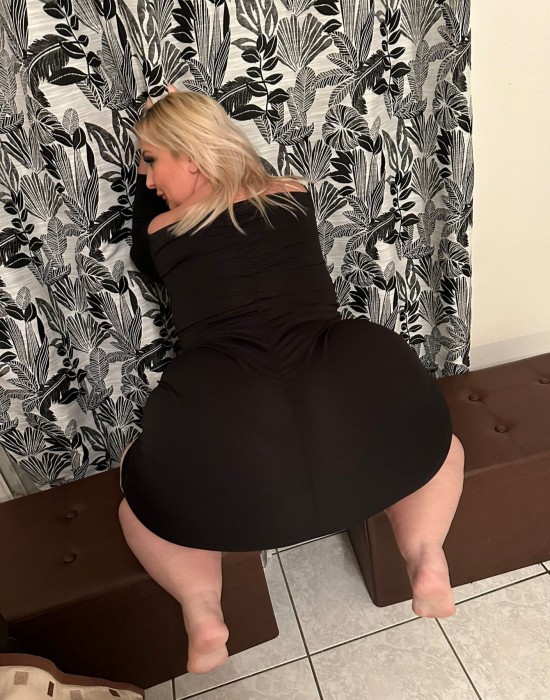 Fotos de Solo contesto telegram rubia gordita madura sexy guapa , Escort