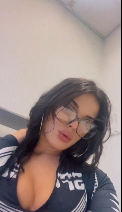 Fotos de Sheila Trans viciosa de 23 años. Amo satisfacer a los hombres , Trans