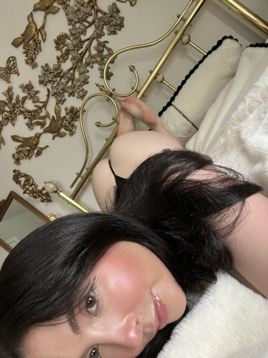 Fotos de Soy una mujer francesa, estoy aquí para conocer y visitar en casa, mi , Escort