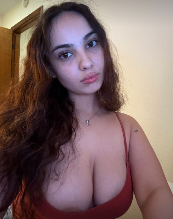Fotos de Estoy disponible ahora, escríbeme en Telegram: @vividupard1, Escort