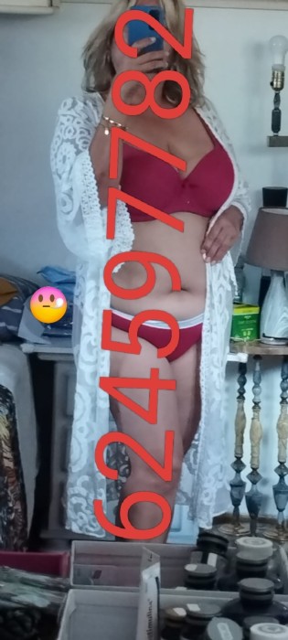 Fotos de Escort Venezolana de 52 años, cariñosa, Escort