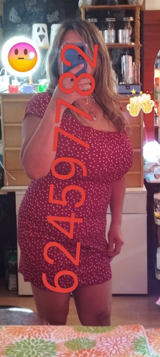 Fotos de Escort Venezolana de 52 años, cariñosa, Escort