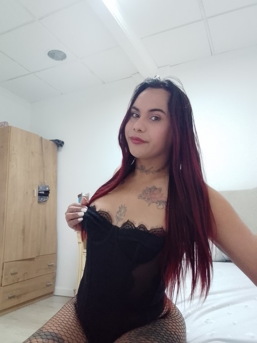 Fotos de Zafiro chica pollona con apartamento privado , Trans