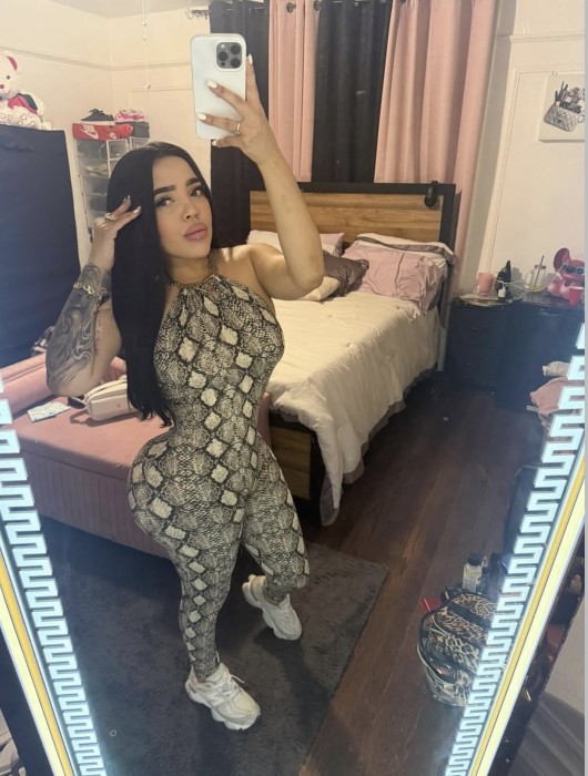 Compañía exclusiva Colombiana, 24 años - escort colombiana en Madrid
