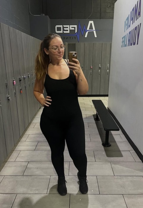 Fotos de Ven y degusta, saborea y disfruta de un sabor tangible hecho a tu medi, Escort