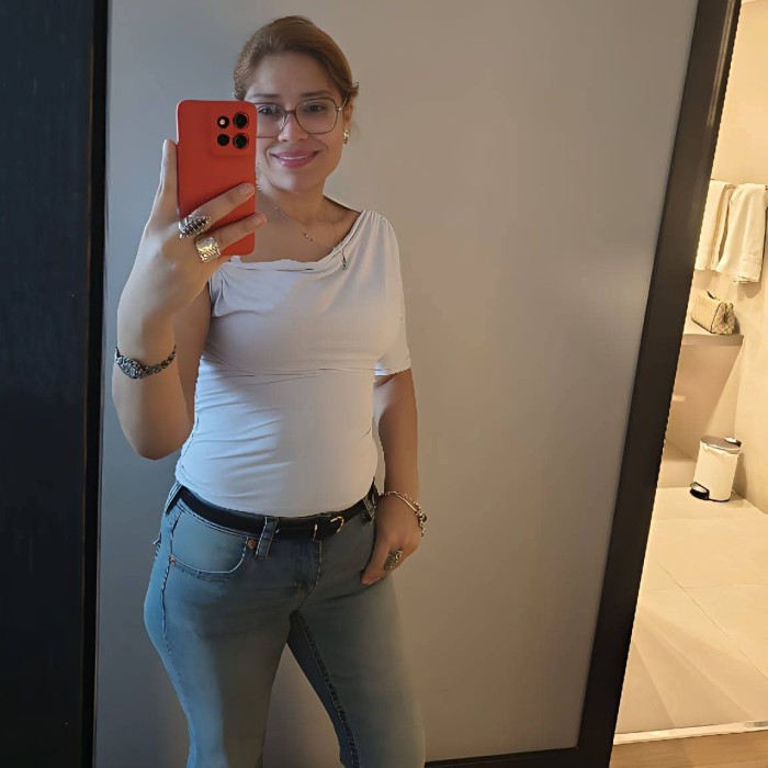 Mexicana 29 años, videollamadas hot