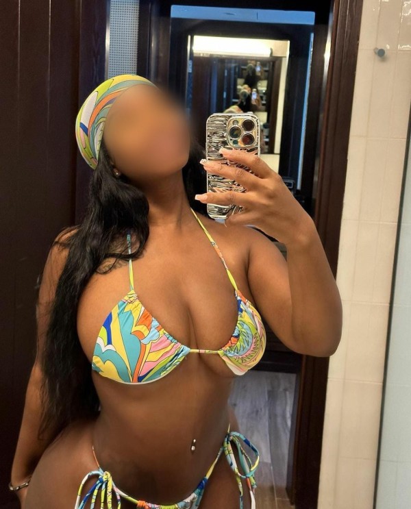 Atención 24/7Soy amara tu mulata tropical caliente
