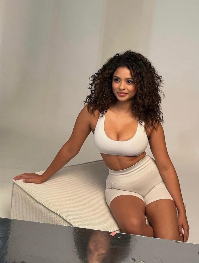 Atención 24/7Lujuriosa dispuesta al buen sexo ardiente fiester