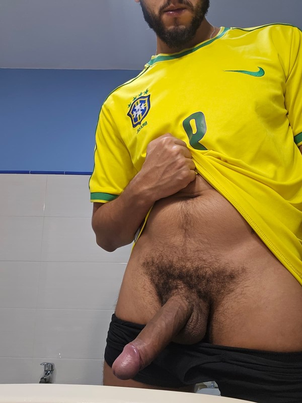 Atención 24/7HENRIQUE XXL 26 años, FUERTE, DIVERTIDO y muy VIGOROSO