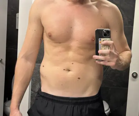 Alejandro, el chico que buscas 
