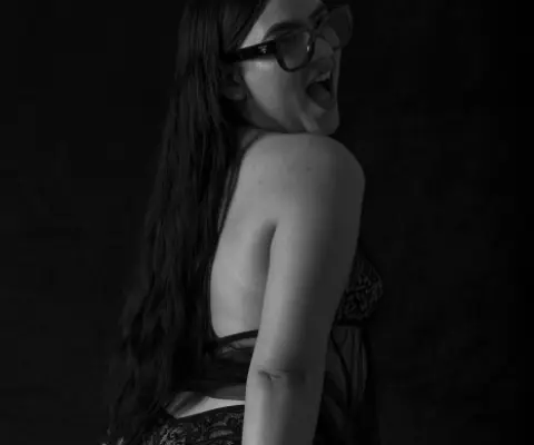 Laura, dulzura con un toque irresistible 💋