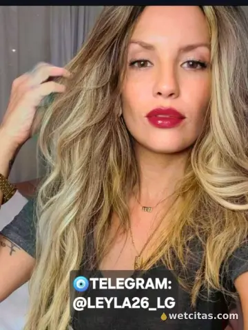 Leyla tu rubia ardiente, videollamada disponible ahora en Online