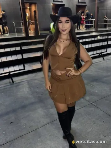 En malliano! una perra con el cullo caliente, Escort en Camargo