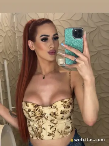 Chica trans española madrileña recien llegada en granada centro, Trans en Granada