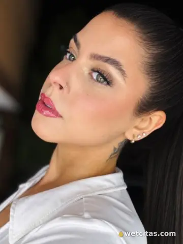 Mariana brasileira, Escort en Vigo