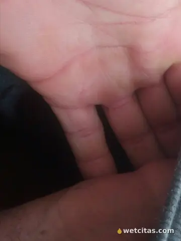 Hombre educado, bien dotado, supercomplaciente, Masajistas en Úbeda