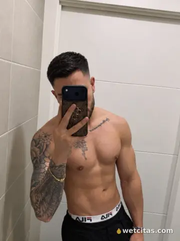 Colombiano lechero deseando fiesta y sexo intenso, Chicos en Granada