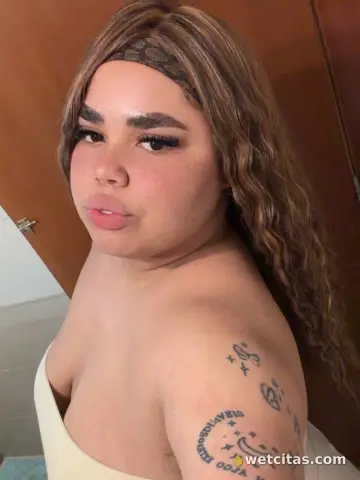 Hembra en busca de macho empotrador (dos hermanas)follame, Escort en Dos Hermanas
