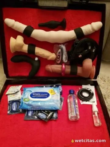 Novedad en gijòn masajes prostatico lighan juguetes, Escort en Gijón