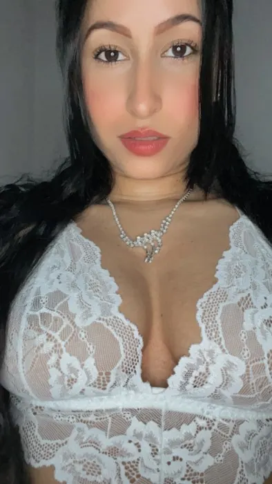 Fotos de Afrodita, Videollamada