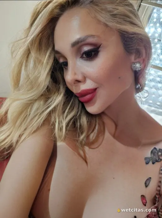 Trans asturiana Lorena videollamada Pack de vídeos y sexting 24h, videollamada erótica con chica española – foto 5 de 6
