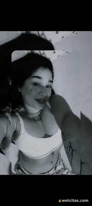 Lucia video llamadas y packs, videollamada erótica con chica española – foto 2 de 2