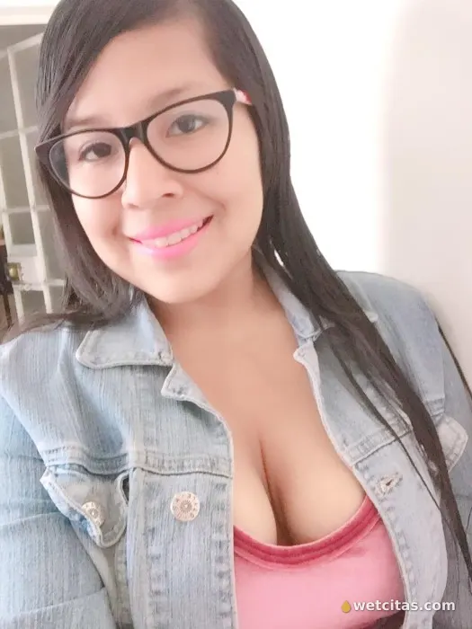 PenelopeK ofrezco el mejor servicio virtual, videollamada erótica con chica peruana – foto 5 de 6