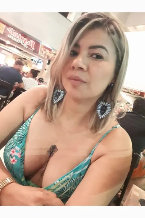 Fotos de Bianca Chica fiestera guarra credita cachonda, Escort