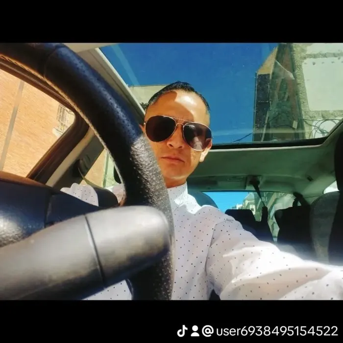 Fotos de Piero Anton tu mejor conpania , Chicos