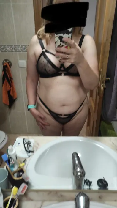 Fotos de Casada morbosa, Escort