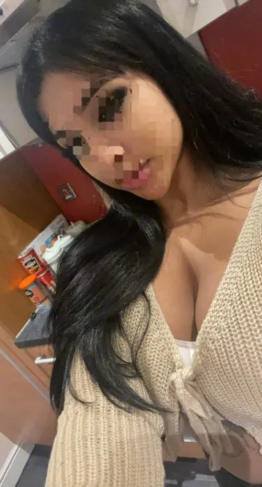 Fotos de Pensado para quienes viven el lujo con discreción, Escort
