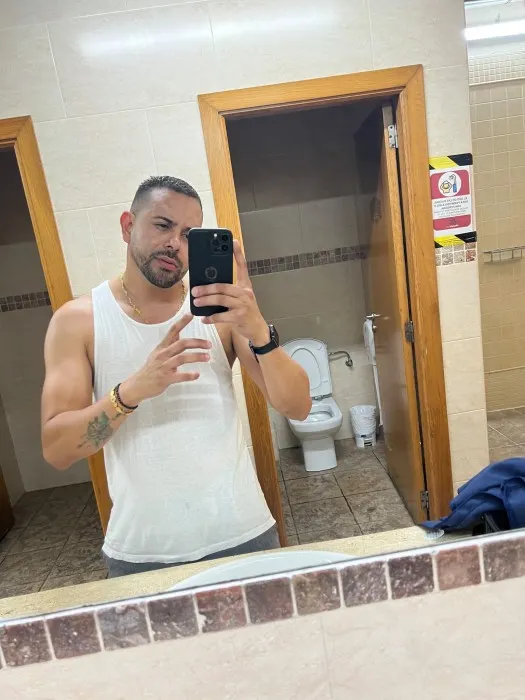 Fotos de ACOMPAÑANTE MASCULINO PARA MUJERES SELECTIV CON GANAS DE VIVIR Y DUSFR, Chicos