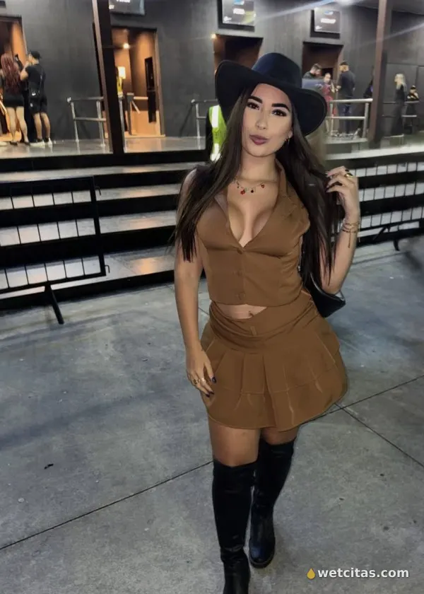 En malliano! una perra con el cullo caliente, escort brasileña en camargo – foto 2 de 6