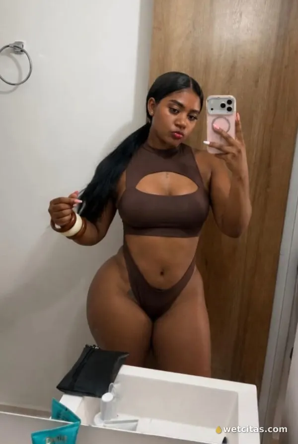 Muñequita con el conejito bien húmedo para ti!, escort cubana en soria – foto 8 de 10