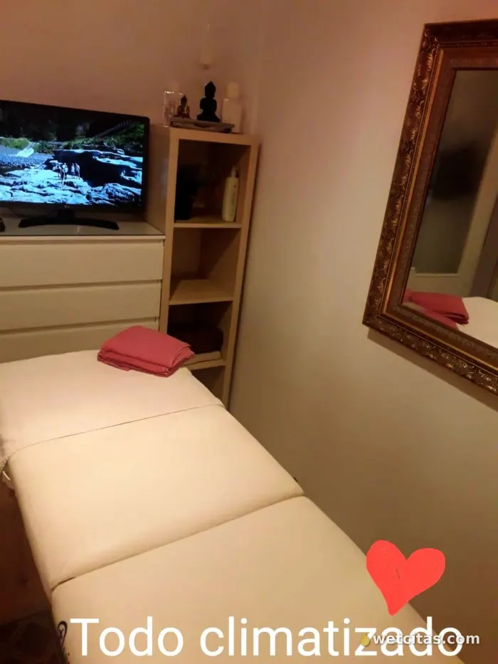 24 hrs . studio de masajes, masajista brasileña en valencia – foto 6 de 9