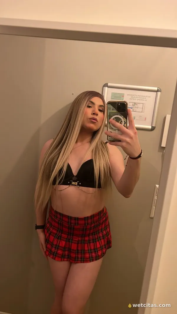 Trío novedad cachondas, chica trans colombiana en vitoria-gasteiz – foto 8 de 9