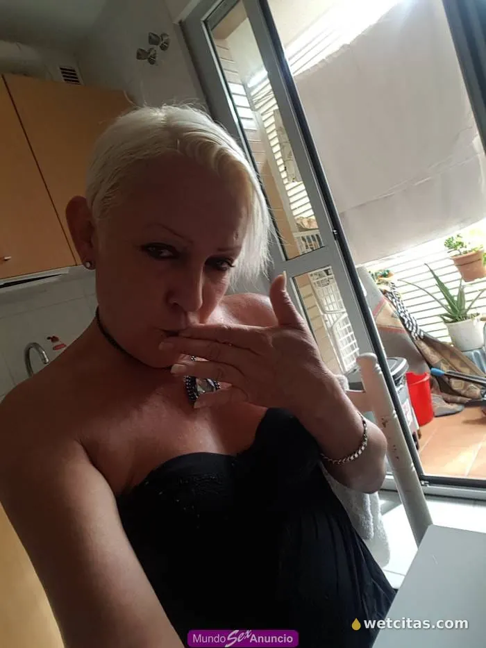 Pamelita chupona tragona fiestera, chica trans brasileña en burgos – foto 3 de 8