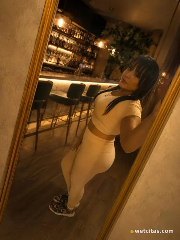 Culazo provocativo, potente y muy exquisito, chica trans colombiana en santander – foto 8 de 10