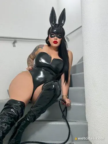 Yo soy Placer, encanto y discreción en cada encuentro, chica trans latina en girona – foto 6 de 10