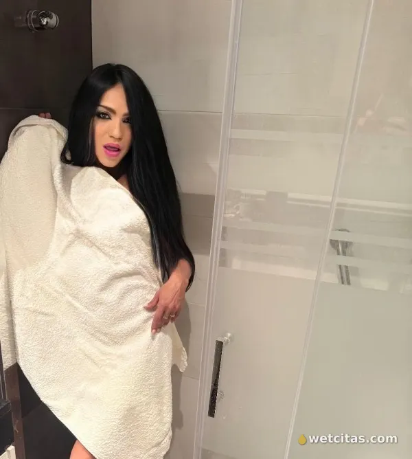 Wendy trans en figueres escribe o llama al WhatsApp mis fotos son reales, chica trans colombiana en figueres – foto 4 de 10